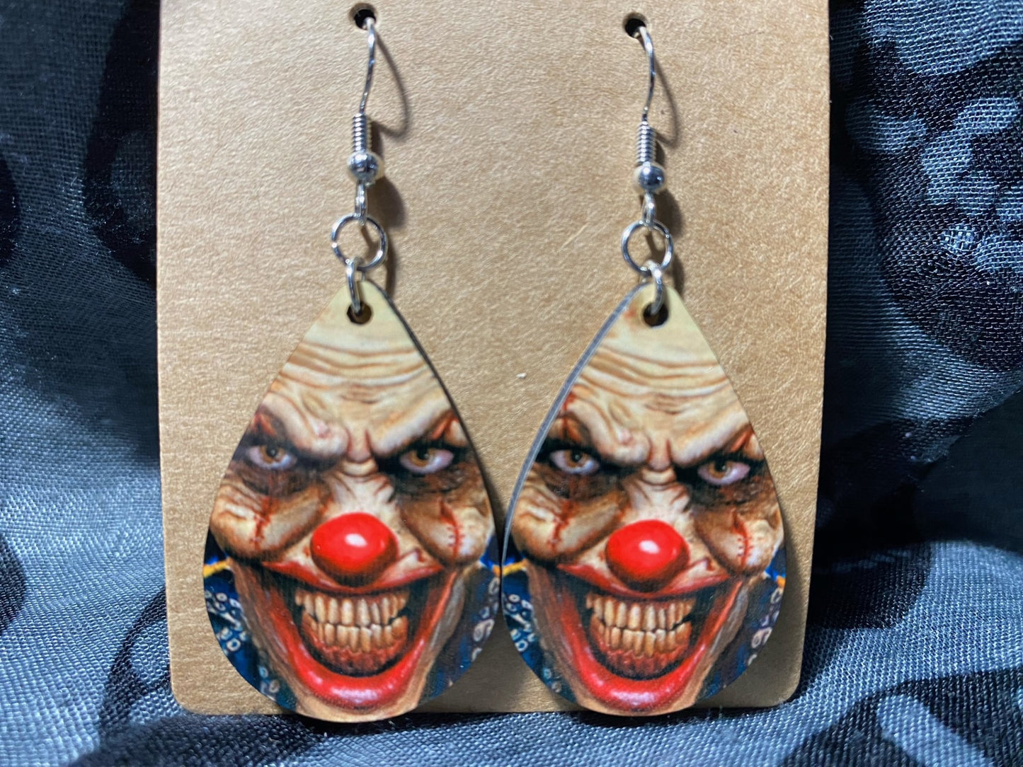 Shaky Cupps Drop Earrings